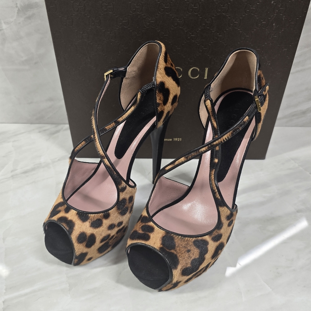 Gucci Leopard Print Women's Heels
